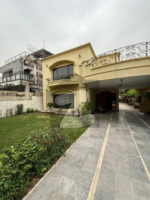 ایف ۔ 8 اسلام آباد میں 3 کمروں کا 1 کنال مکان 7.0 لاکھ میں کرایہ پر دستیاب ہے۔ ایف ۔ 8 اسلام آباد میں 3 کمروں کا 1 کنال مکان 7.0 لاکھ میں کرایہ پر دستیاب ہے۔