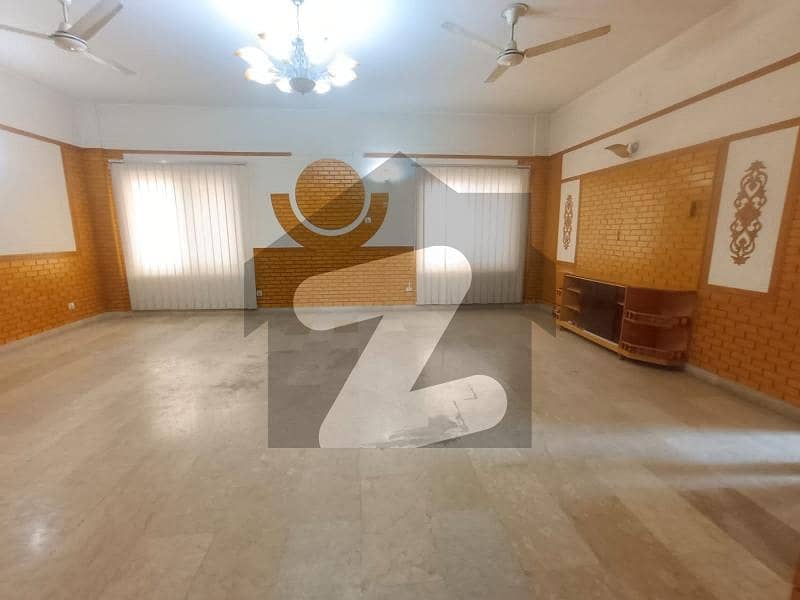 جی ۔ 15 اسلام آباد میں 4 کمروں کا 10 مرلہ فلیٹ 1.3 کروڑ میں برائے فروخت۔ جی ۔ 15 اسلام آباد میں 4 کمروں کا 10 مرلہ فلیٹ 1.3 کروڑ میں برائے فروخت۔