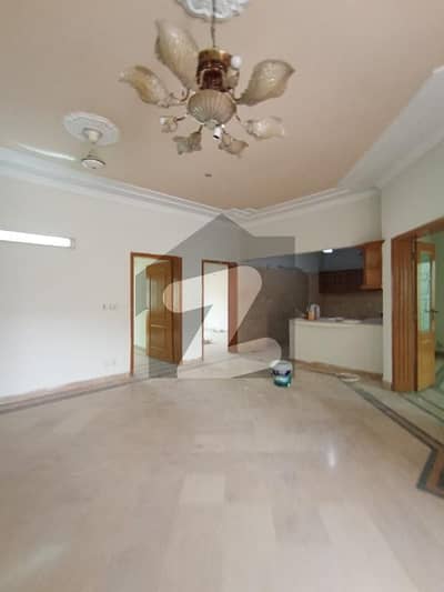 12 Marla Double Storey House For Rent 12 Marla Double Storey House For Rent