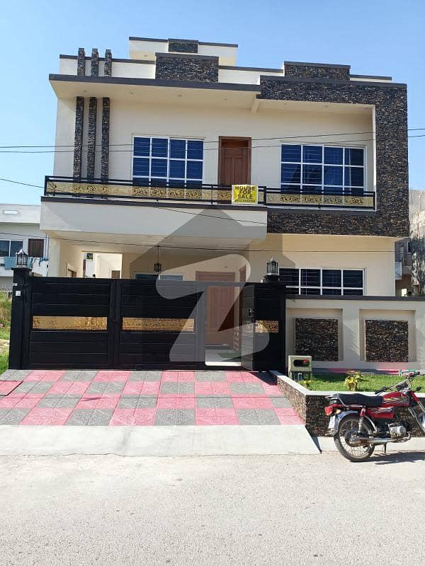 G-13 30x60 Brand new double story house available G-13 30x60 Brand new double story house available