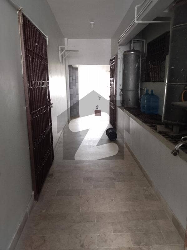 Flat Available For Rent 3 Bed Lounge Flat Available For Rent 3 Bed Lounge