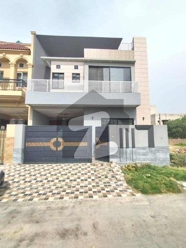 5 Marla Brand New House Available 5 Marla Brand New House Available