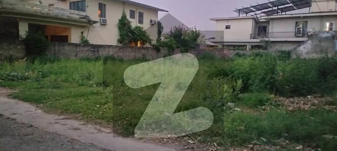 chaklala scheme 3 prime Location Plot For Sale In Rawalpindi