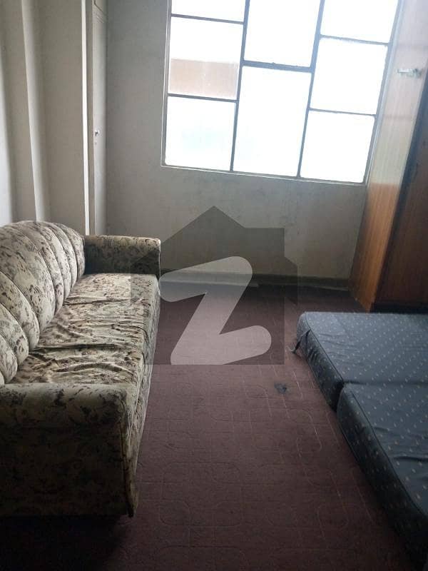 Room Available For Rent In G-8 Islamabad Room Available For Rent In G-8 Islamabad