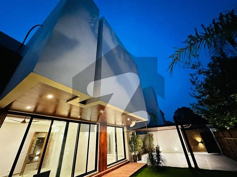 ایف ۔ 7 اسلام آباد میں 6 کمروں کا 1 کنال مکان 47.75 کروڑ میں برائے فروخت۔ ایف ۔ 7 اسلام آباد میں 6 کمروں کا 1 کنال مکان 47.75 کروڑ میں برائے فروخت۔