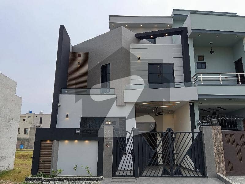 Prime Location 5 Marla House In Only Rs. 19000000 Prime Location 5 Marla House In Only Rs. 19000000