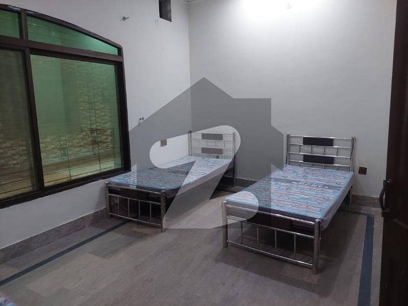 A Prime Location 150 Square Feet Room In Kacha Jail Road Mozang A Prime Location 150 Square Feet Room In Kacha Jail Road Mozang