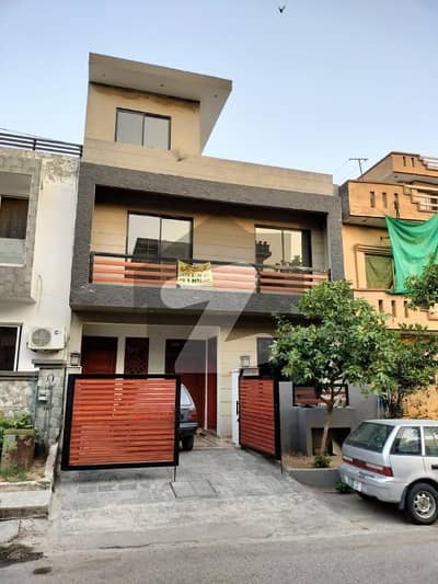 25x40 House for sale at investor price in G13 25x40 House for sale at investor price in G13