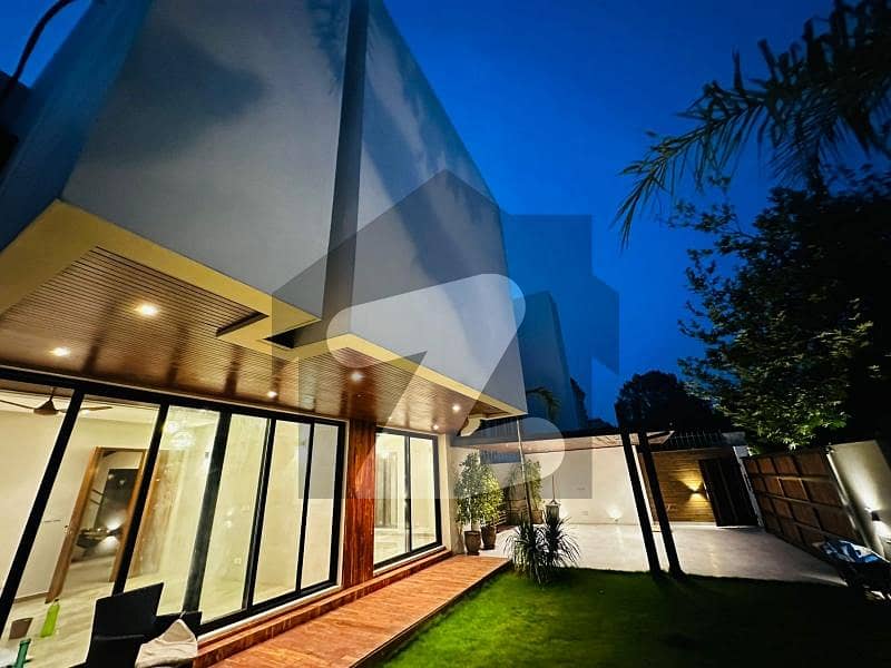ایف ۔ 7 اسلام آباد میں 7 کمروں کا 1 کنال مکان 48.0 کروڑ میں برائے فروخت۔ ایف ۔ 7 اسلام آباد میں 7 کمروں کا 1 کنال مکان 48.0 کروڑ میں برائے فروخت۔