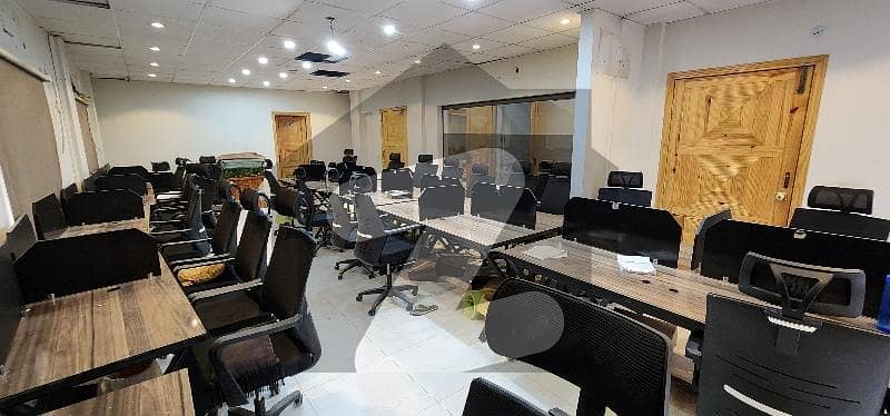 جوہر ٹاؤن لاہور میں 10 مرلہ عمارت 10.0 لاکھ میں کرایہ پر دستیاب ہے۔ جوہر ٹاؤن لاہور میں 10 مرلہ عمارت 10.0 لاکھ میں کرایہ پر دستیاب ہے۔