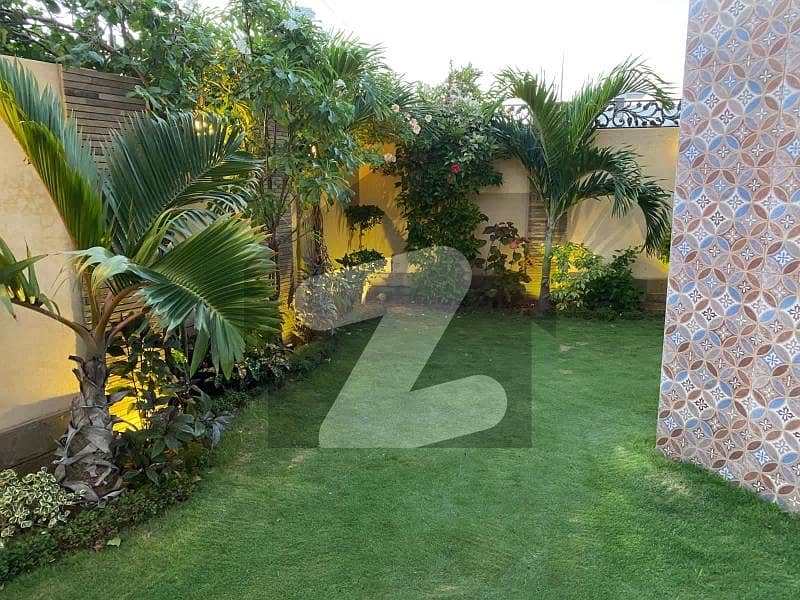 FULLY RENOVATED LIKE NEW HOUSE FOR RENT
