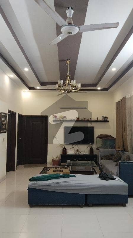 WELL LOCATED 3 BED DD 2ND FLOOR WITH ROOF PORTION FOR SALE WELL LOCATED 3 BED DD 2ND FLOOR WITH ROOF PORTION FOR SALE