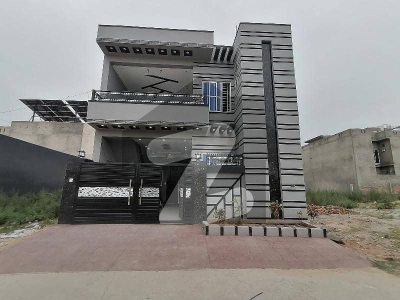 صنوبر سٹی اڈیالہ روڈ,راولپنڈی میں 3 کمروں کا 5 مرلہ مکان 1.28 کروڑ میں برائے فروخت۔ صنوبر سٹی اڈیالہ روڈ,راولپنڈی میں 3 کمروں کا 5 مرلہ مکان 1.28 کروڑ میں برائے فروخت۔
