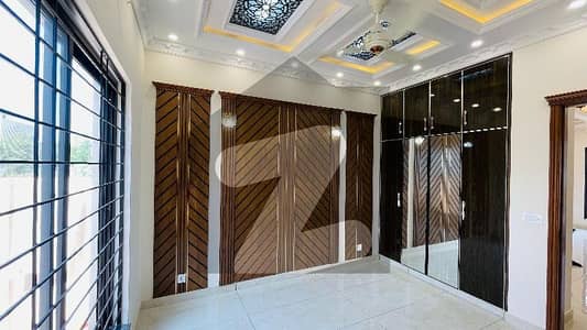 In Johar Town, A 5 Marla House Is Available For Rent