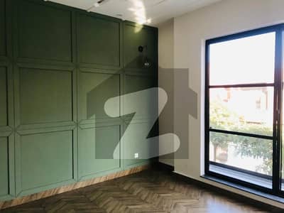Upper Portion For Rent In Beautiful Model Town