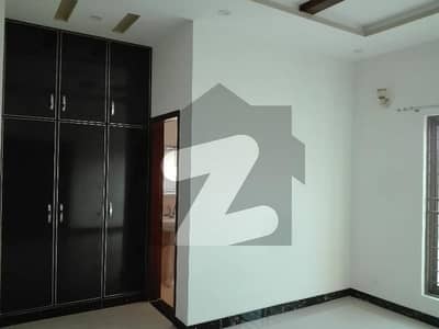 Get An Attractive Upper Portion In Sunfort Gardens Under Rs. 42000