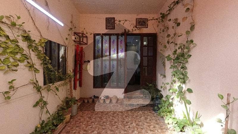 Good Prime Location 240 Square Yards Lower Portion For sale In Gulshan-e-Iqbal - Block 3 Good Prime Location 240 Square Yards Lower Portion For sale In Gulshan-e-Iqbal - Block 3