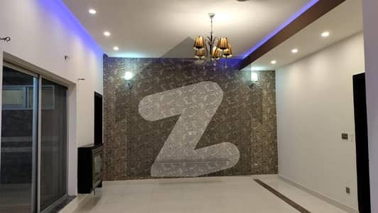 بحریہ ٹاؤن سیکٹر ای بحریہ ٹاؤن,لاہور میں 3 کمروں کا 5 مرلہ مکان 2.2 کروڑ میں برائے فروخت۔ بحریہ ٹاؤن سیکٹر ای بحریہ ٹاؤن,لاہور میں 3 کمروں کا 5 مرلہ مکان 2.2 کروڑ میں برائے فروخت۔