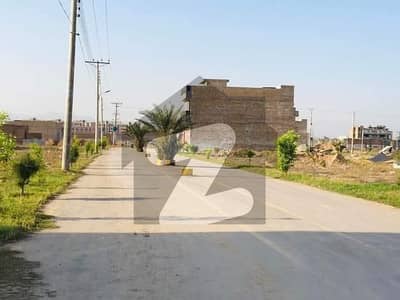 شیخ یٰسین ٹاؤن ناصر باغ روڈ,پشاور میں 5 مرلہ رہائشی پلاٹ 34.0 لاکھ میں برائے فروخت۔
