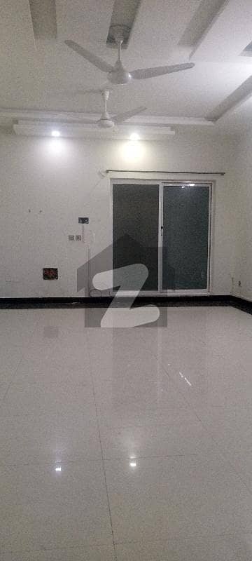 D12 40x80 upper portion For Rent D12 40x80 upper portion For Rent