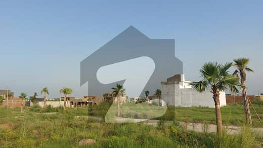 زمر ویلی کشمیر ہائی وے,اسلام آباد میں 1 کنال کمرشل پلاٹ 3.63 کروڑ میں برائے فروخت۔