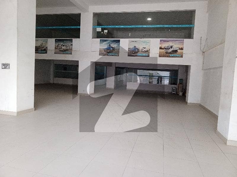 SHOWROOM AVAILABLE FOR RENT SHOWROOM AVAILABLE FOR RENT