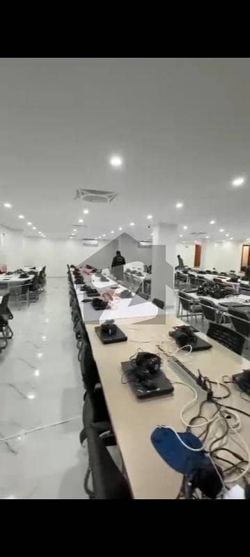 بلیو ایریا اسلام آباد میں 13 مرلہ دفتر 20.0 کروڑ میں برائے فروخت۔ بلیو ایریا اسلام آباد میں 13 مرلہ دفتر 20.0 کروڑ میں برائے فروخت۔