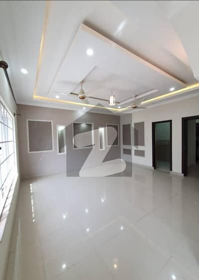 10 Marlas Tile Flooring Upper Portion With Servant Quarter All Facilities Parking G-14/4