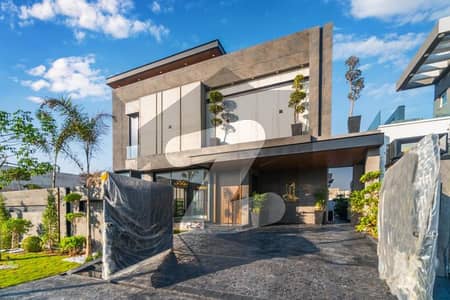 1 Kanal Luxury Bungalow With Basement For Sale At Super Hot Location Near  Defence Raya