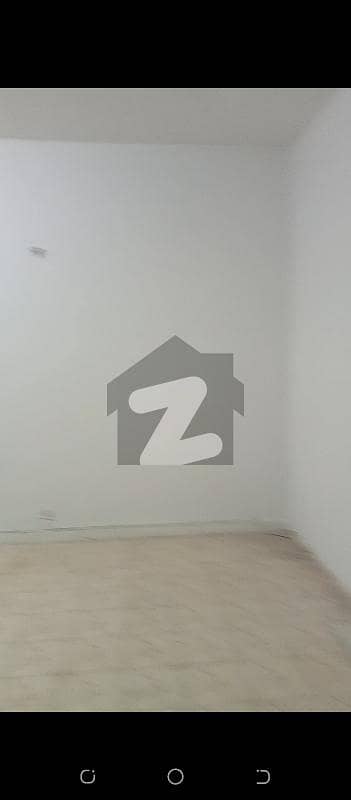 گلبرگ 3 گلبرگ,لاہور میں 1 مرلہ دکان 25.0 ہزار میں کرایہ پر دستیاب ہے۔