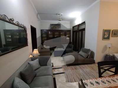 10 Marla Used House For Urgent Sale 10 Marla Used House For Urgent Sale