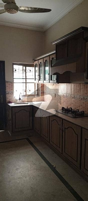 10 Marla full house for rent with 5 beds rooms