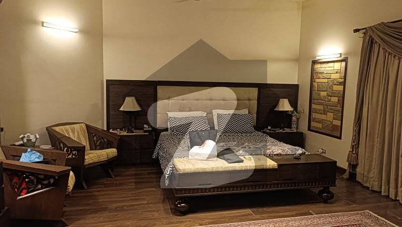 600 YARD BANGLOW FOR SALE DHA 600 YARD BANGLOW FOR SALE DHA