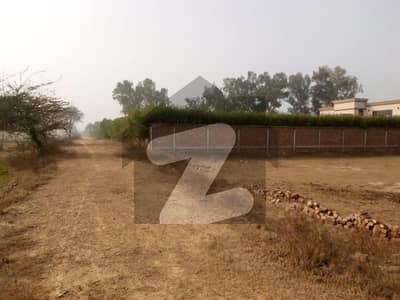 4 Kanal Land For Farmhouse Available In Spring Meadows Bedian Road