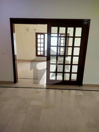 Spacious 3-Bed Portion for Rent on Khayaban e Iqbal - DHA Phase 8
