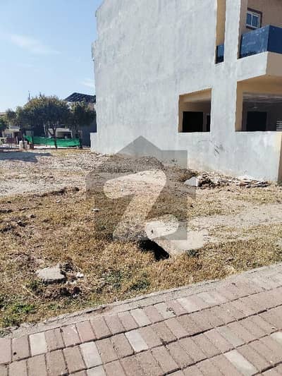 Sector N 8 Marla Solid Land Plot For Sale