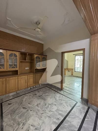 8 marla upper portion for rent in G-11