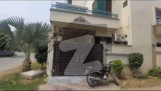 5 Marla Corner House Original Pictures For Sale In S J Garden B Block With 3 Bedrooms Attached Washroom
