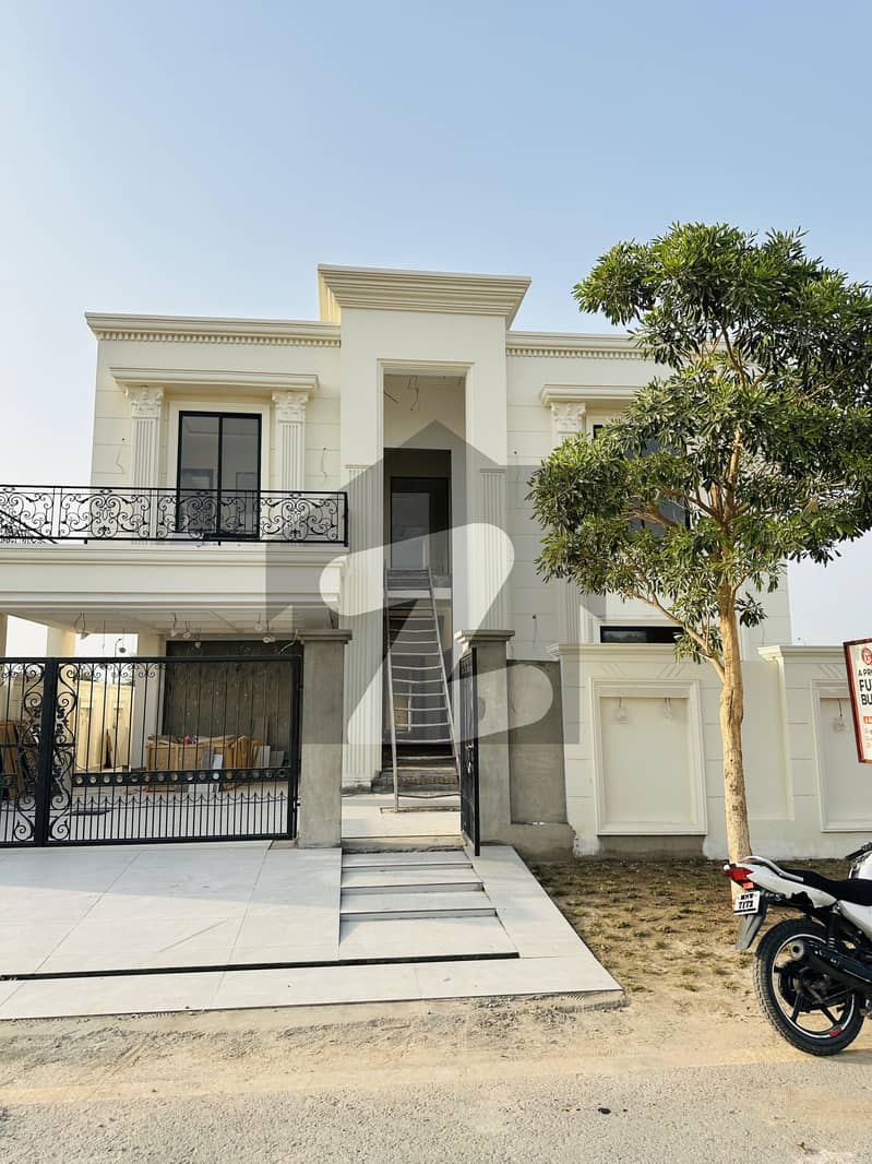 1 Kanal Victorian Style Brand New House Available For Sale At 80 Ft Road In Sector M - DHA Multan 1 Kanal Victorian Style Brand New House Available For Sale At 80 Ft Road In Sector M - DHA Multan