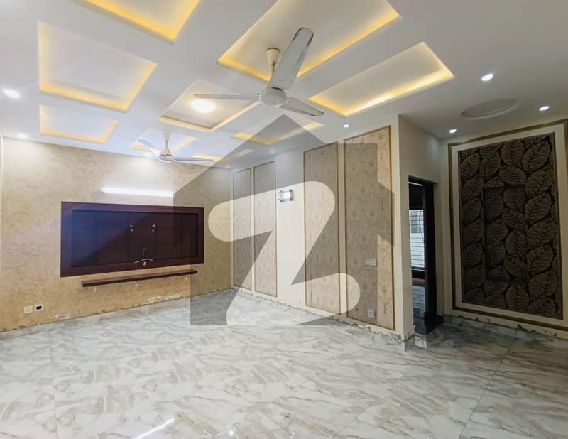 7 Marla House Available For Rent In Dha Phase 6 Lahore 7 Marla House Available For Rent In Dha Phase 6 Lahore
