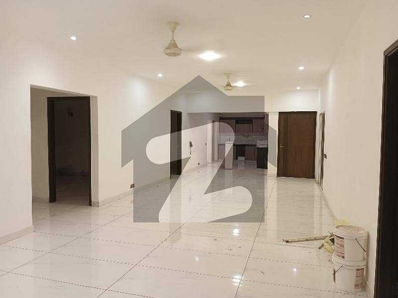 کلفٹن کراچی میں 4 کمروں کا 13 مرلہ فلیٹ 3.5 لاکھ میں کرایہ پر دستیاب ہے۔ کلفٹن کراچی میں 4 کمروں کا 13 مرلہ فلیٹ 3.5 لاکھ میں کرایہ پر دستیاب ہے۔