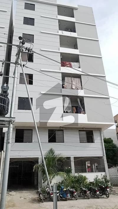brand new flat near university road ready to move.