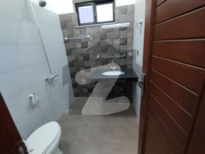 10 Marla Full House available for rent in F-15 10 Marla Full House available for rent in F-15