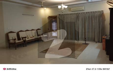 بحریہ ٹاؤن فیز 3 بحریہ ٹاؤن راولپنڈی,راولپنڈی میں 2 کمروں کا 1 کنال زیریں پورشن 1.5 لاکھ میں کرایہ پر دستیاب ہے۔