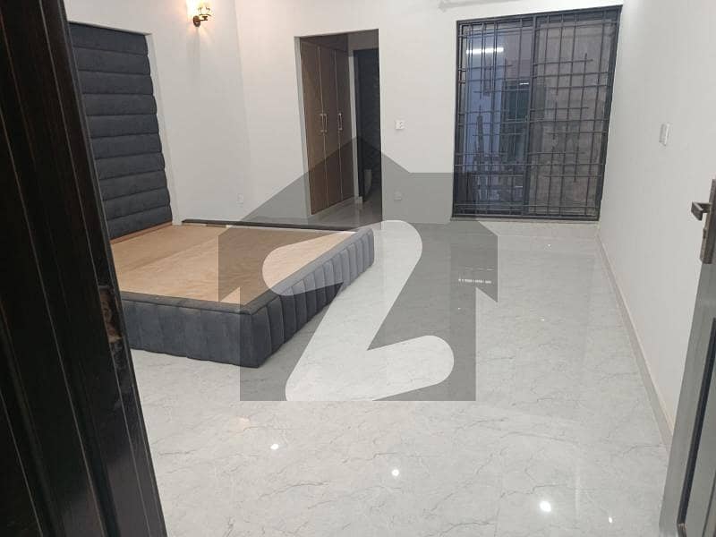 1 Kanal Upper Portion Available For Rent 1 Kanal Upper Portion Available For Rent