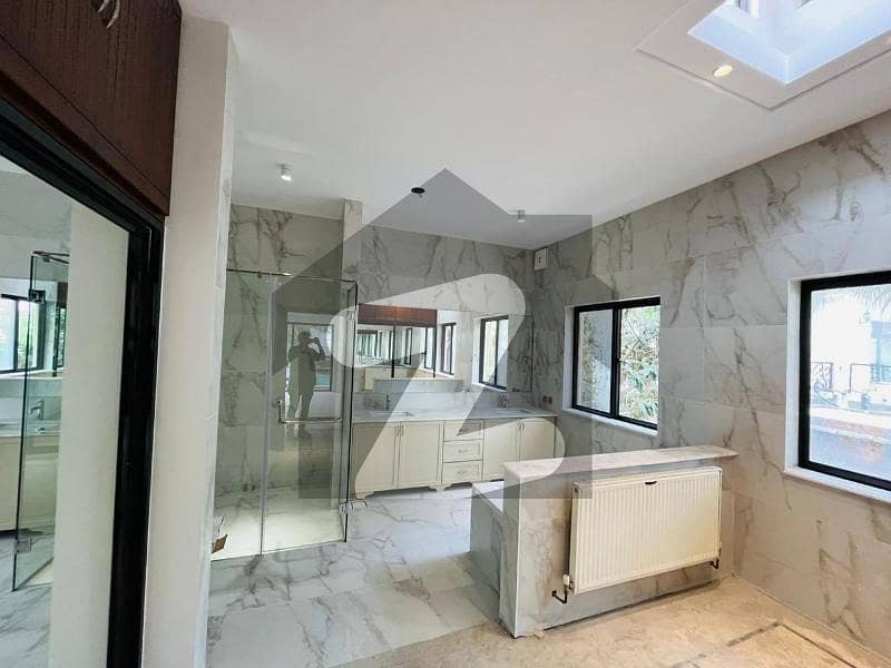 Triple Storey Brand New House Triple Storey Brand New House