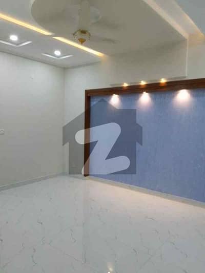 Size 35x70 Ground Portion For Rent In G-13