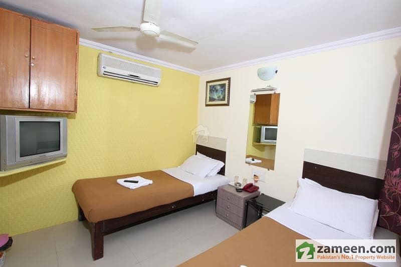 3 Bed DD Flat For Sale at Sapphire Residency Bath Island Karachi Bath