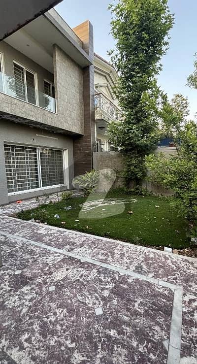 ایف
