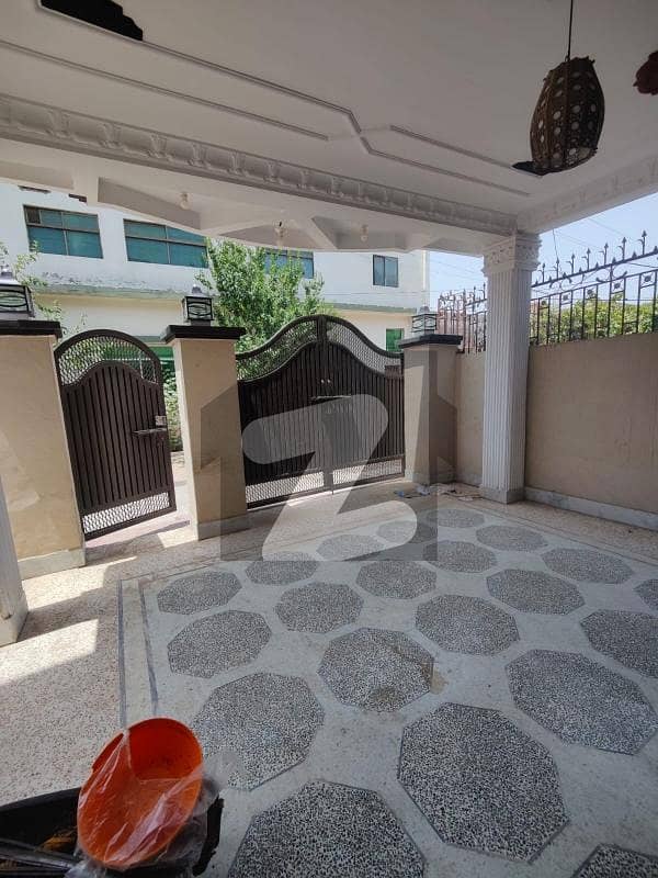 Gulshan Abad HOUSE FOR RENT SECTOR 1 Gulshan Abad HOUSE FOR RENT SECTOR 1